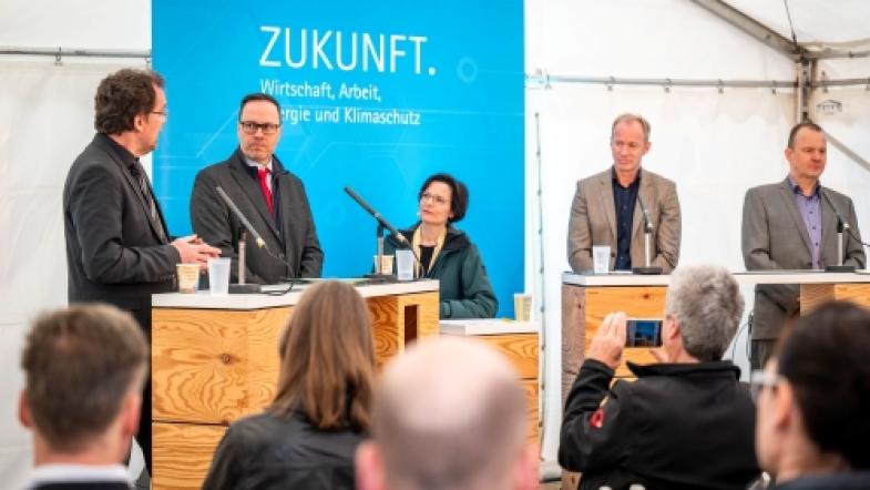 Podiumsdiskussion