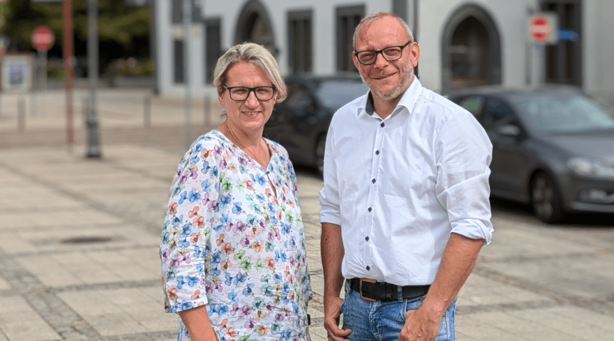 Das Berater*innen-Duo in Zwickau: Arleen Becker & Alexander Schürer