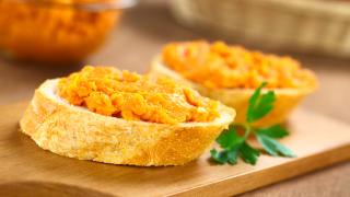 Brot mir Gemüseaufstrich